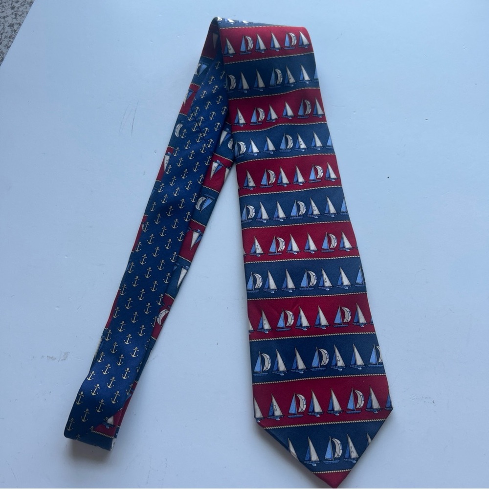 Tommy Hilfiger Red and Blue Sailboat Tie